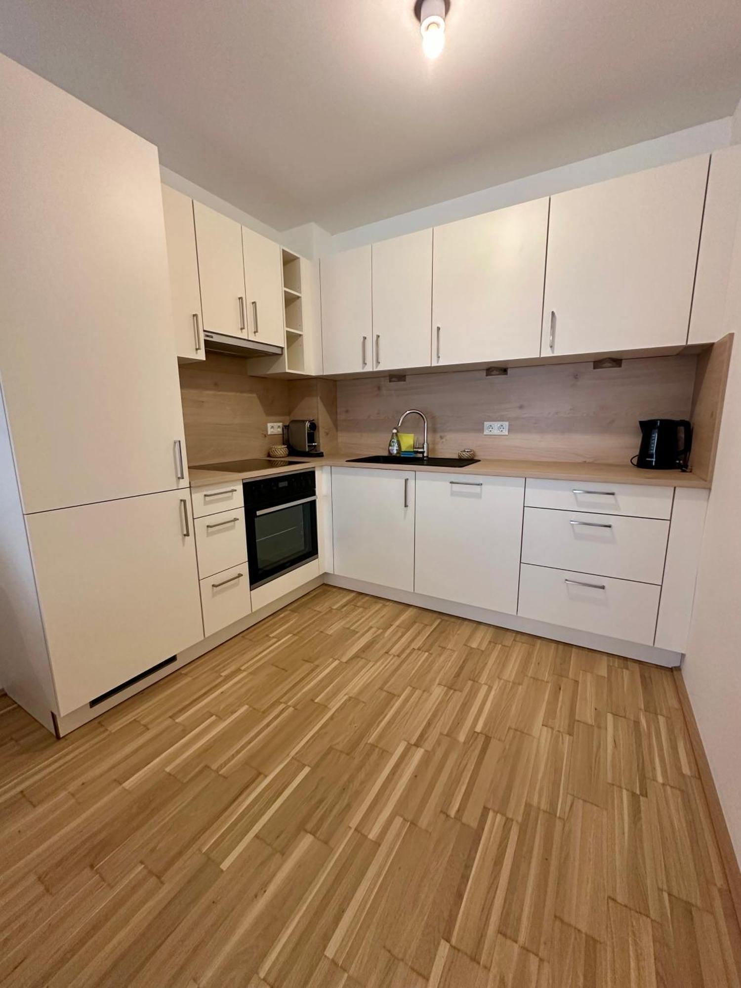 Coho City Apartments Mit Hauseigener Tiefgarage Wien Exterior foto